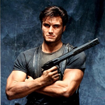 Chrétien. Français. Pour le rétablissement du Port d'Arme Citoyen. @ARPAC00 https://t.co/4RVDZeaQVL 🔫🔫🔫