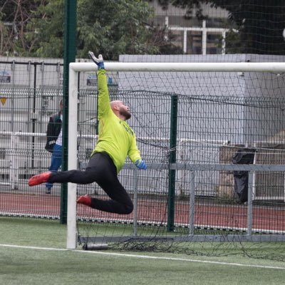 Footballeur engagé dans la lutte contre les discriminations avec les Panamboyz and Girlz. 20 ans d’engagement associatif et inclusif