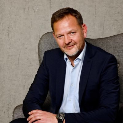 frank_blum's profile picture. Offsetdruck, Digitaldruck, Textildruck und Desktop Publishing in München