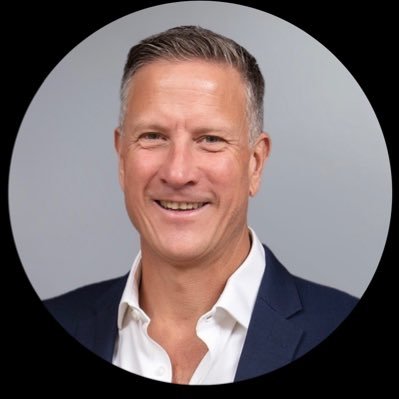 mdefon's profile picture. “it’s much better to walk alone than in a crowd going in the wrong direction”.