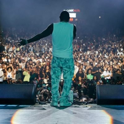 ighodaro_bryan's profile picture. 30BG @davido