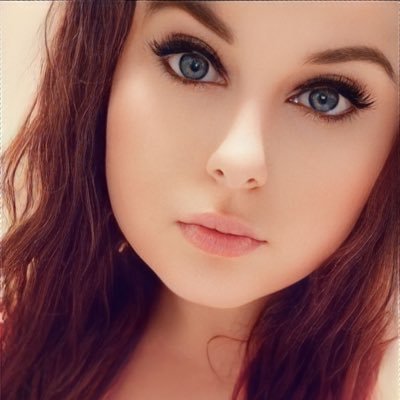 Australian Gamer Girl  content - Instagram/Snap: ShortyVixen