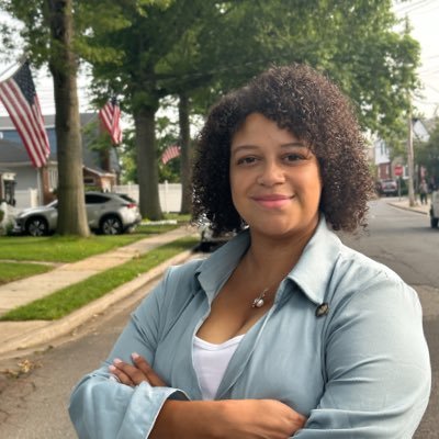 Political Account for New York State Assemblywoman. Haitian-American 🇺🇸 🇭🇹, Chair of @bphacaucus. Follow my governmental account: @solagesny