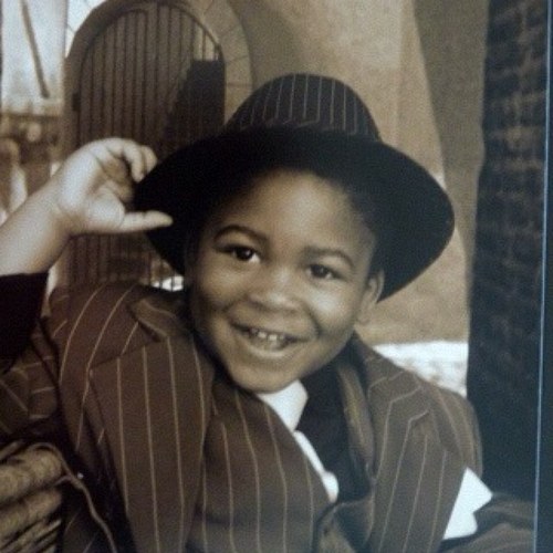 yomi101's profile picture. 