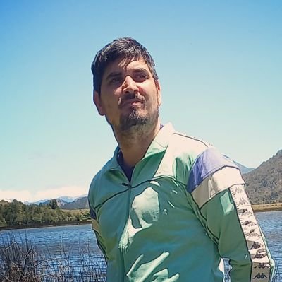 Periodista Noticias Argentinas. Diputados TV. Comunicador Social UBA. Periodista TEA.