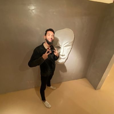 YoussefElshah19's profile picture. 