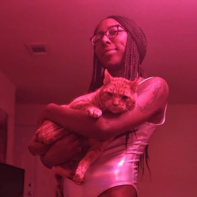 regularmartian's profile picture. 🥰