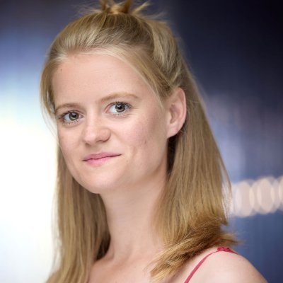 _amber_clack's profile picture. We’re fools whether we sing or not so we might as well sing. https://t.co/c6hYjfIdIc