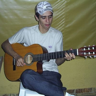 Conselheiro, embaixador do Rei, e servo do Deus verdadeiro, marido amoroso, pai presente.
Alegrei-me quando me disseram; vamos a casa do Senhor.