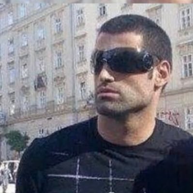 erenxri's profile picture. 