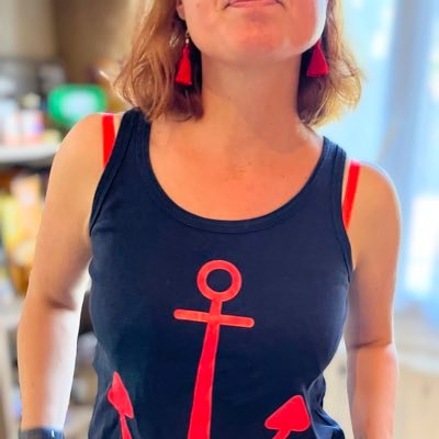 🍼⛓️🤘 Épouse infidèle | Dominatrice | Cuckoldess ~ https://t.co/6LAxHpMqUG
