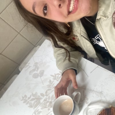 anacrd05's profile picture. 