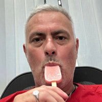 J(@MourinhoPics) 's Twitter Profile Photo