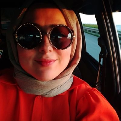 Geçmişin ve geleceğin keşkeleri şu anımızı çalan iki hırsızdır