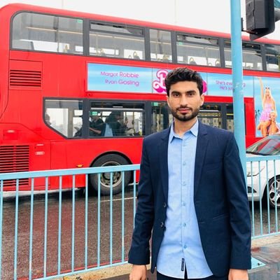 journalist,Afghan young! politician,respect to true people,hate wrong people,love humanity,Human rights,women rights defender,study law and political science.