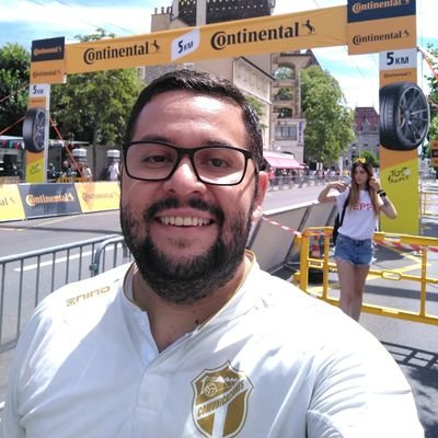 Químico, Católico, Emproista, Pandillista. Crema. Gunner. Laker. Yankee. Steeler.