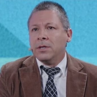 Representante aduanero, Broker internacional, Docente universitario de pregrado y posgrado.