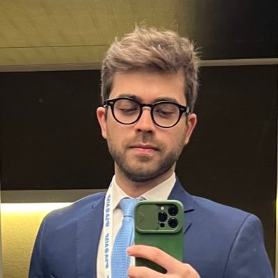 Advogado | Professor | @Cruzeiro