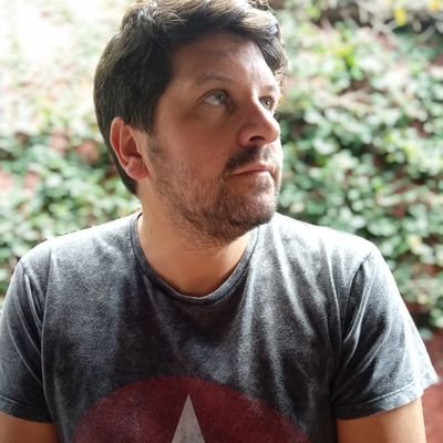 MColvex's profile picture. Doble 5, Abeja, Momia Lemos, J.M Parodi y Fabián Alberto O'Neill , el medio campo ideal!