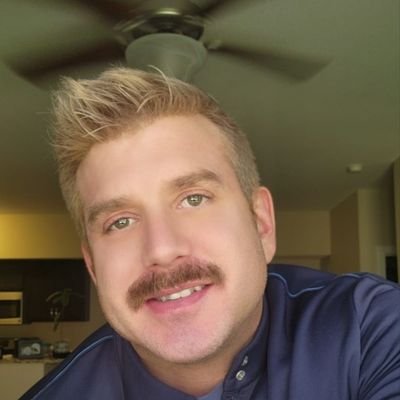 SteveHBurns's profile picture. Great minds discuss idea's.
Average minds discuss events.
Simple minds discuss people.
Instagram @SteveHBurns