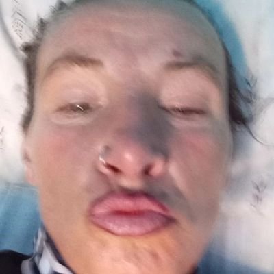 SarahPa77088201's profile picture. I am creative and successful as fuck. I have Facebook account YouTube account Pinterest account Instagram account owner and eantraprauner of leaf science.