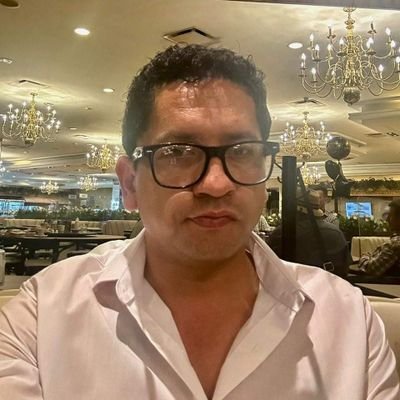 VictorRoblesLu's profile picture. 