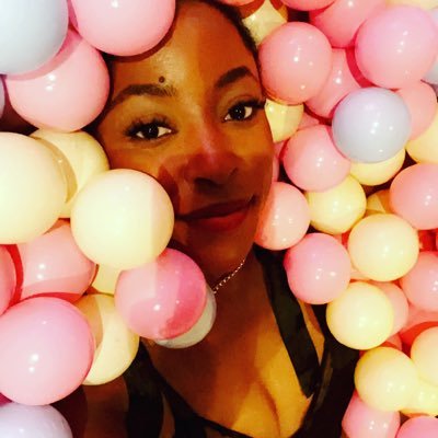 rosesandberrys's profile picture. Beauty. Passion. Intellect.