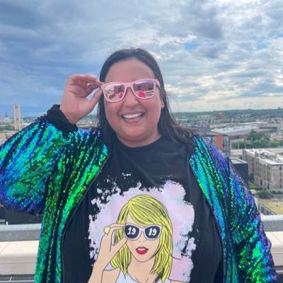 Sam_Huntley21's profile picture. Sports Fan * Cat Mom 2x 🐱 * My Tweets are mostly me just yelling about MN Sports *