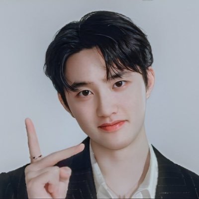 dingaring112's profile picture. 킹갓제너럴 엑소 컴백해서 즐거운 2n 에리👍