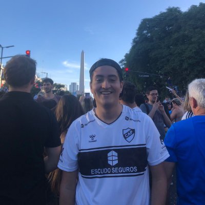 Cuenta dedicada para hablar y analizar a Platense desde mi punto de vista, 21 años.

streams en https://t.co/p8eYcFCH2u