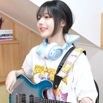 Hinaelf22's profile picture. 