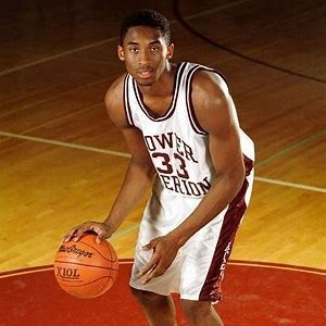 DdlovingZh69885's profile picture. 