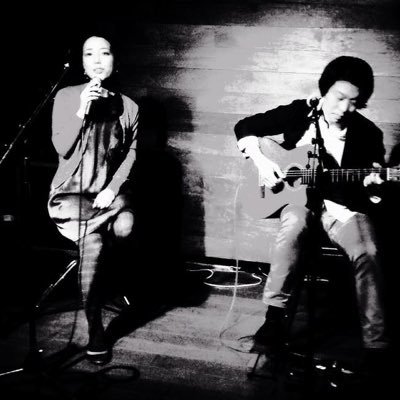 様々なジャンルを織り混んだ独自の音楽を生み出し、リリースや各地でのライブなど、精力的に活動を行っている。 試聴→ https://t.co/XGTDlyh1cs