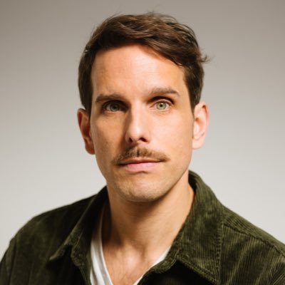 VincentEscure's profile picture. Comédien - Agence TimeArt chez Marie Prouzet