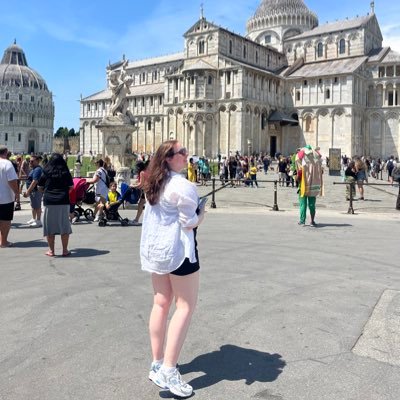 MA Journalism student at UWE | MA (Hons) Politics & Spanish at UofG | can be found either at a gig or watching women’s football | 🎙️@sidelined_pod
