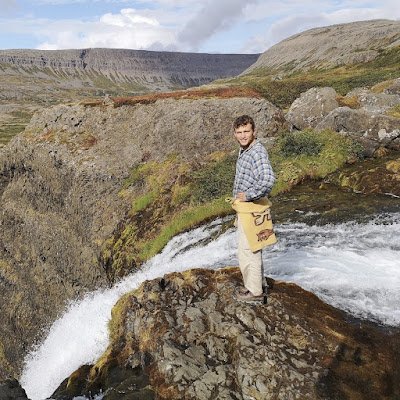 SamPerry411's profile picture. 