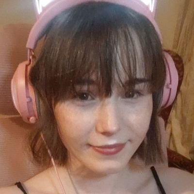 Sophieowophie's profile picture. hi...

Discord - sophie0002