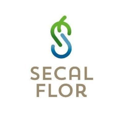 Paneles Secalflor. Solución 100% natural y sostenible para ahorrar agua de riego y estimular el crecimiento vegetal en cultivos, jardines y campos de Golf.