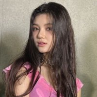 s.(@xhyriess) 's Twitter Profile Photo