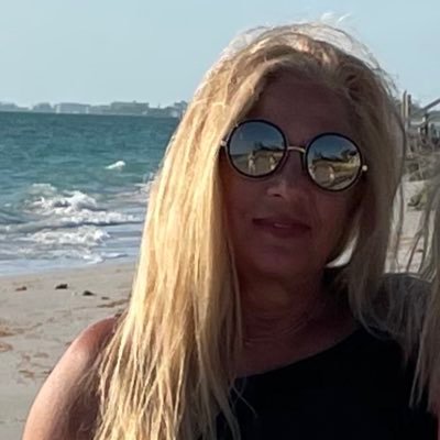 independent thinker, wife, grandmother, dog lover and mom.