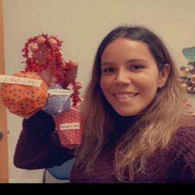 LolaVinca's profile picture. 🧬Biological scientist👩🏻‍🔬Epidemiology🦠