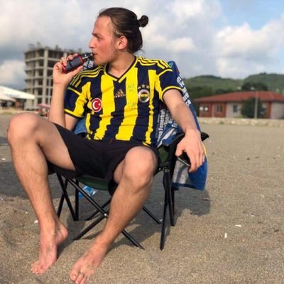 _MikrofonSov's profile picture. MSKÜ 🎓