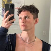 kieran (@genderkier) 's Twitter Profile Photo kieran (@genderkier) 's Twitter Profile Photo