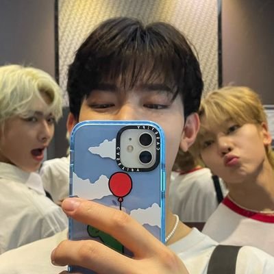 ults txt & zb1. moa. zerose. carat. engene.
predebut seokryudan🦊 predebut zerose🌹
matthaobin enthusiast.
#FreePalestine