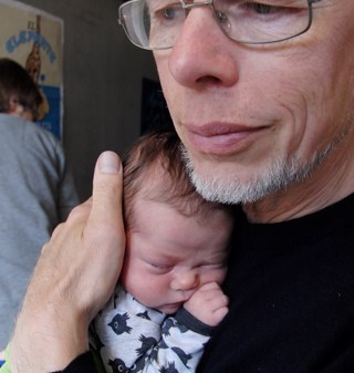 ArnfinnC's profile picture. retired science journalist, blogger, writer, thinker, skier, biker, flyer, father, grandfather, friend