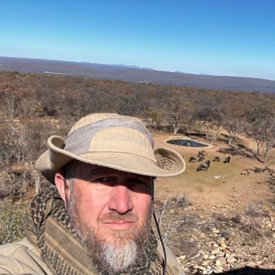 nath9541's profile picture. Local Norfolk lad, self employed gardener.