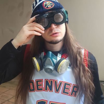 Carrasco Sarcástico do Denver Nuggets desde 01/2021—CAMPEÃO NBA 2023🏆—Fã da Celeste Uruguaia 🇺🇾
Progressista de coração mandando conservador pra casa do c**