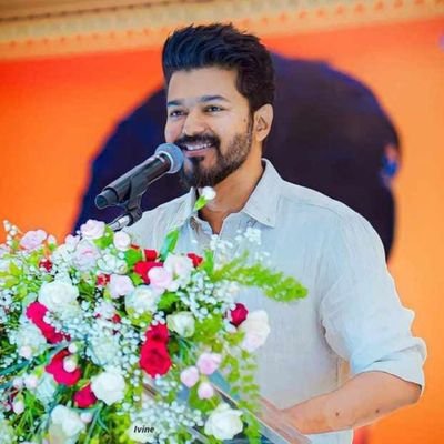 Am CrAzYFaN of  ilayathalapathy vj Anna