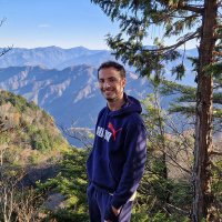 Meru / メル (@merusensei) 's Twitter Profile