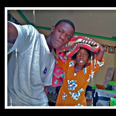 mac_luv's profile picture. ✨🎉 Unlock the extraordinary, let your curiosity roam,
For this bio's essence is to make your soul bloom.
Join me on this journey, where marvels collide